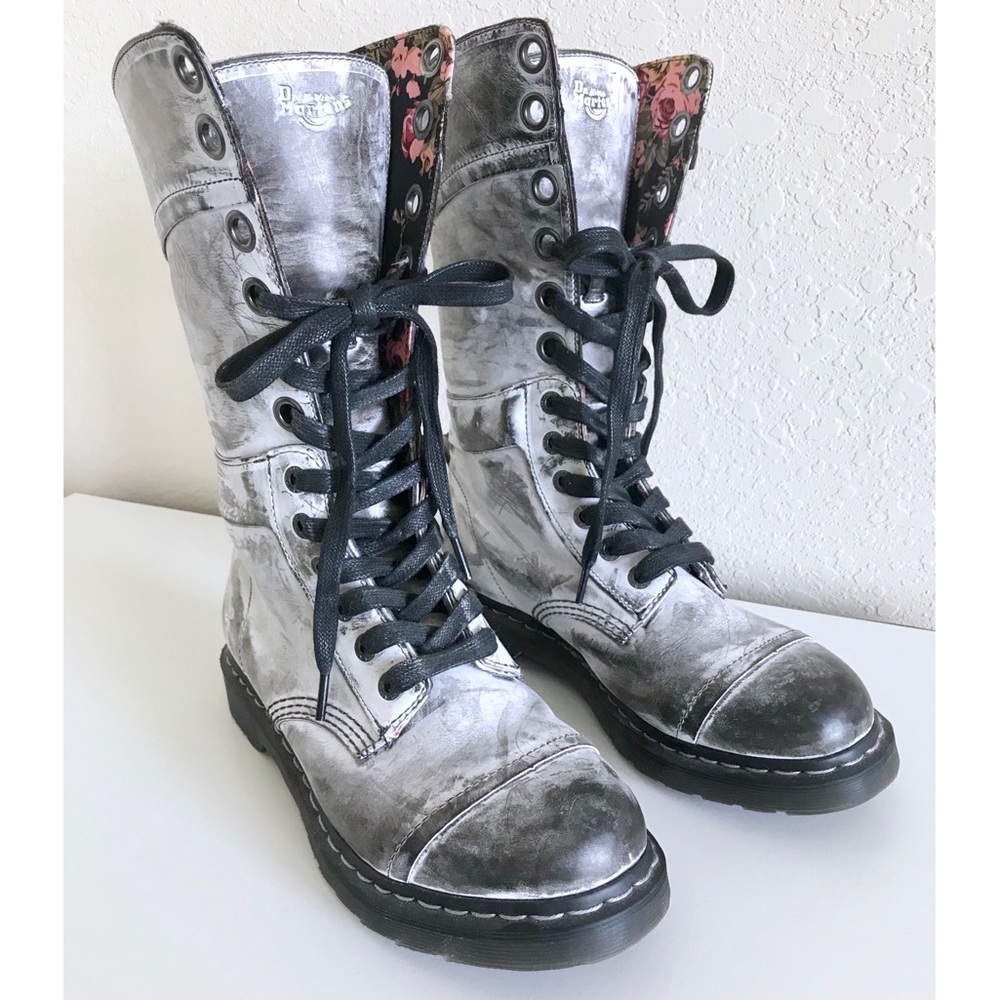Dr. Martens Triumph 1914 Grey & Floral Boots